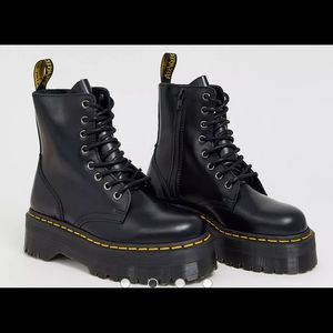 Dr Martens Jadon Flatform Chunky Boots